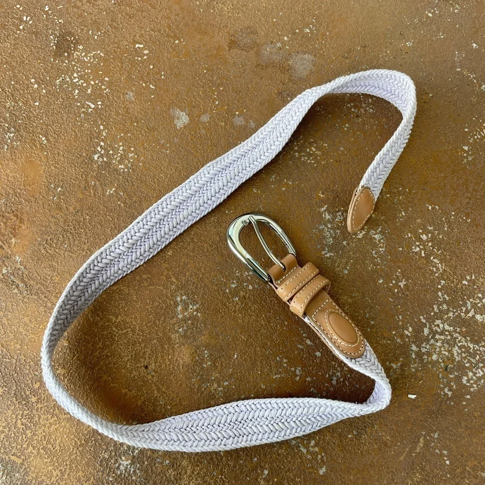 UO lilac woven belt. Sz s